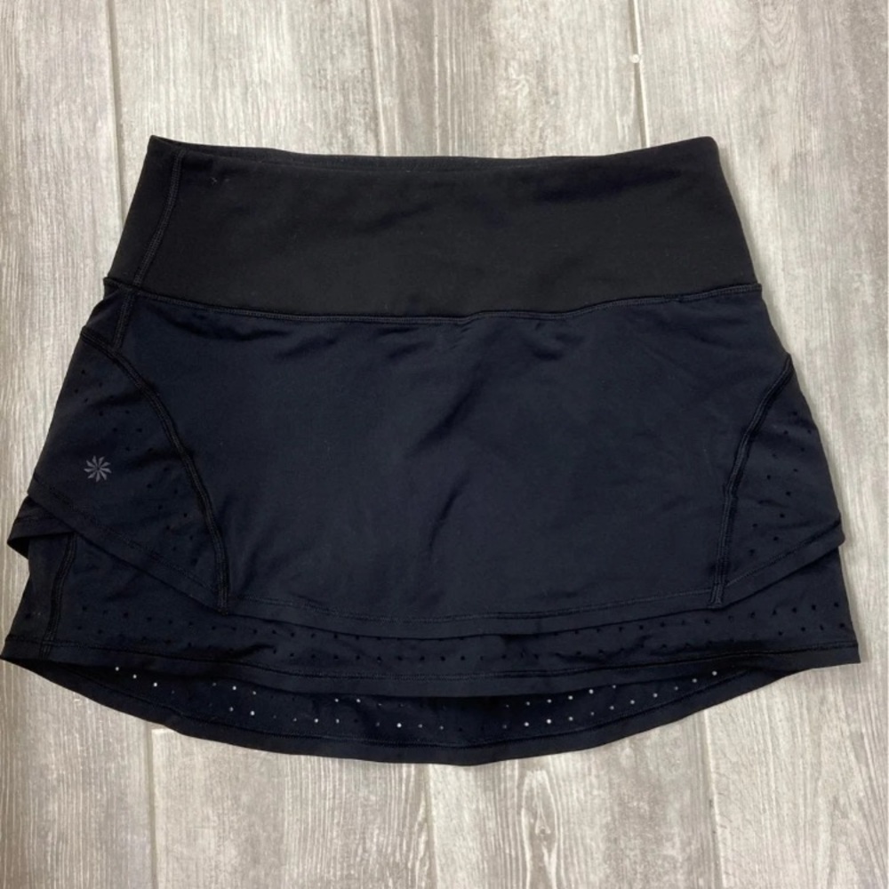 Athleta XS black lasercut Skort  ex condition